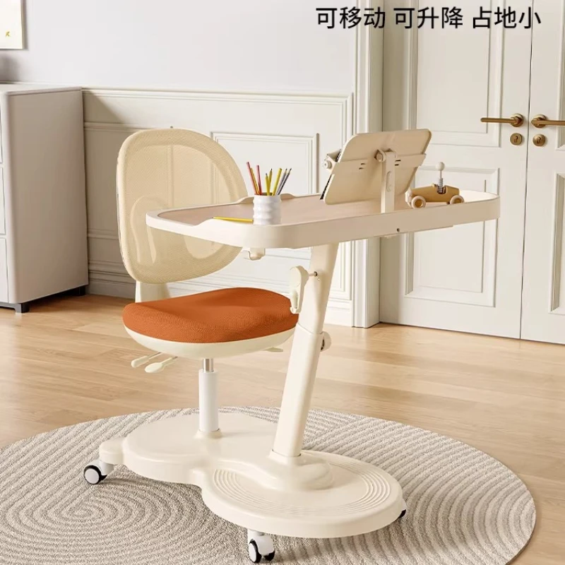 

The children's study desk and chair can be lifted and moved for primary school students to write homework at home