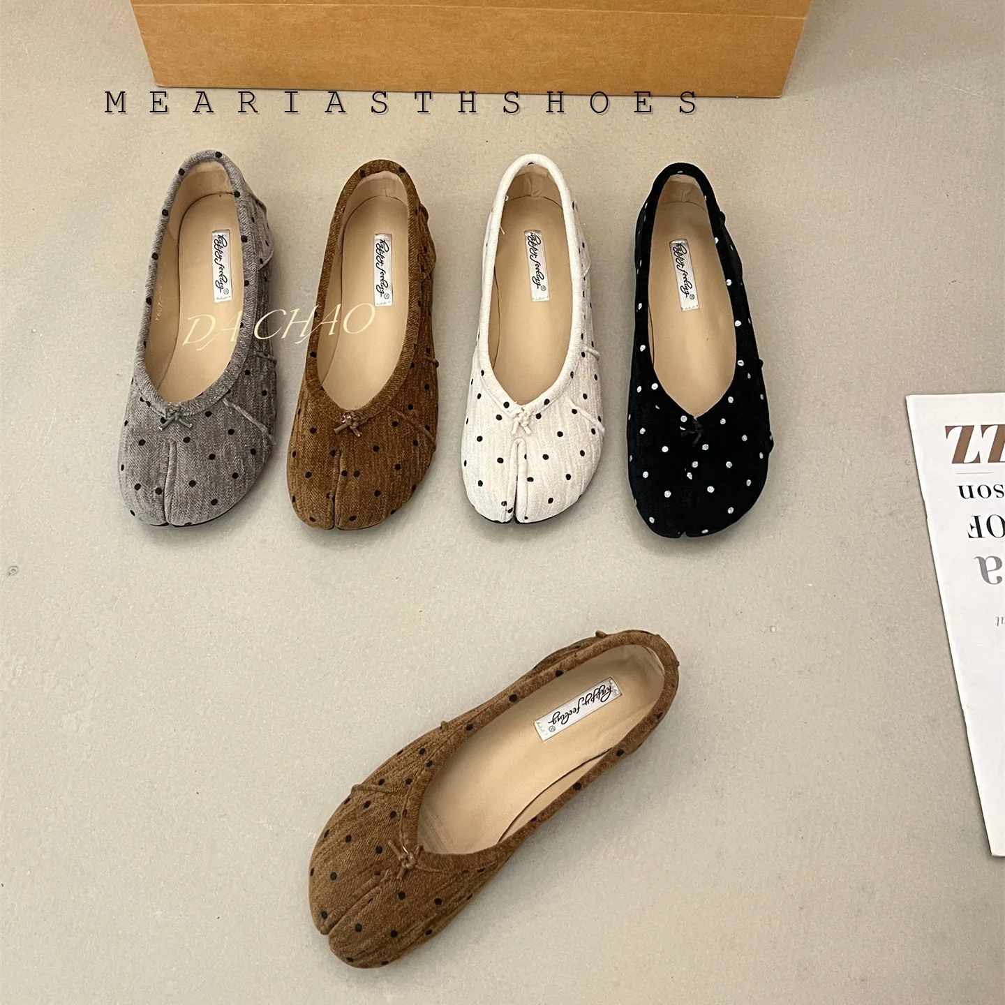 Spring Autumn Mary Janes Korean Polka Dot Split Toe Flat Heel Soft Bottom Slip-On Bean Bean Shoes Fashionable Casual tabi Shoes