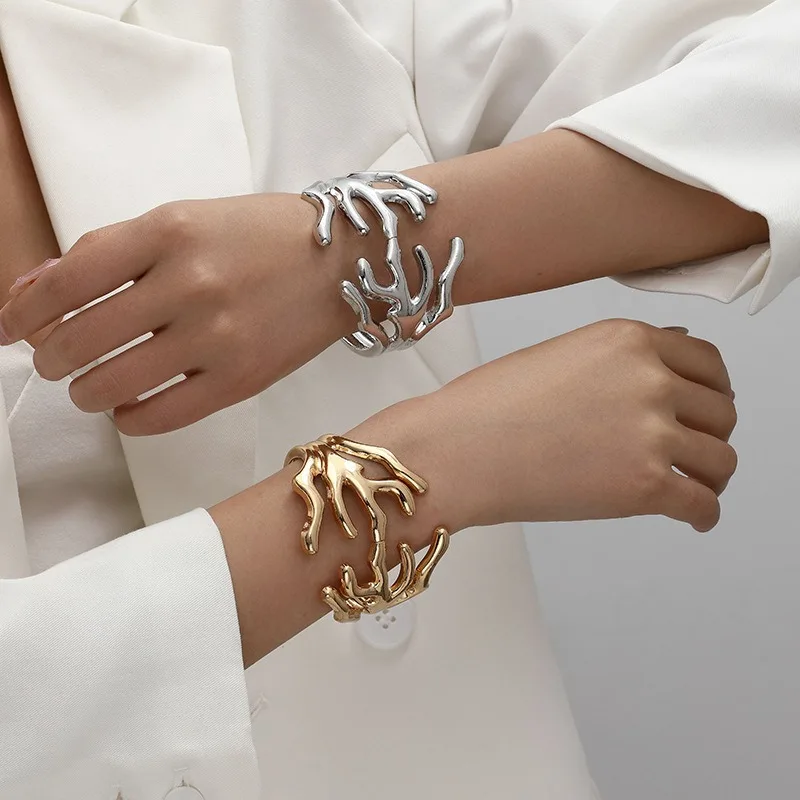 Small Niche Design Alien Tree Branch Ladies' Alloy Open Bracelet Halloween Party Theme Role-playing Exaggerated Decoration