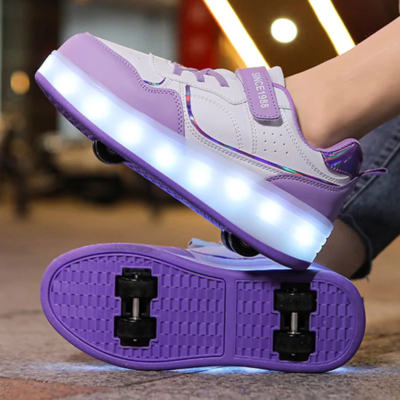 

Roller Skate Shoes with Wheels 4 Wheels Sneakers Rollers for Children 2-in-1 Removable Roller Skating Shoes for Skating Parkour