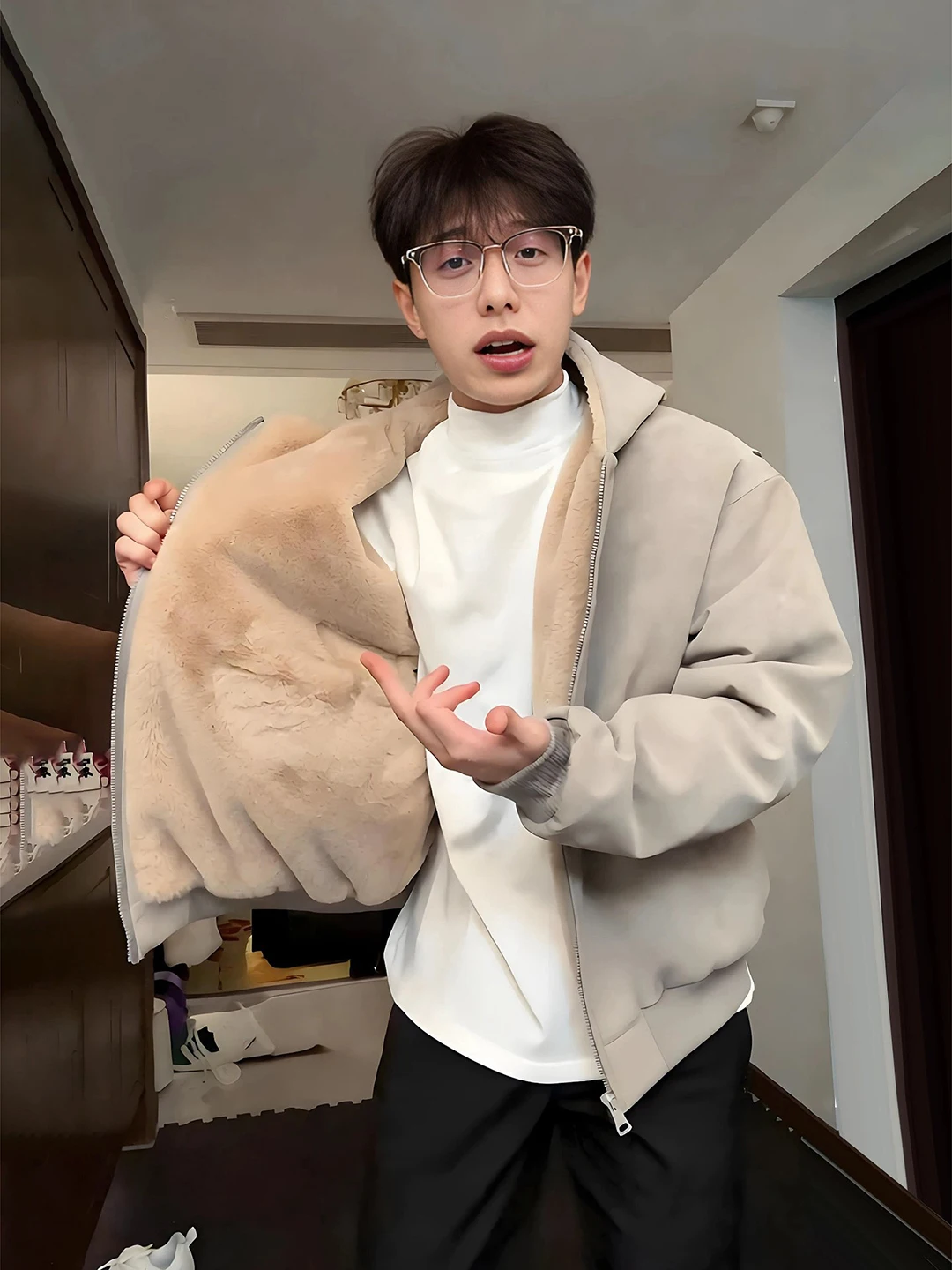 

Thickened Faux Fur Collar Hooded Cotton Jacket Men's Style Warmth US Style PU Leather Autumn Winter Rabbit Fur Lined Coat