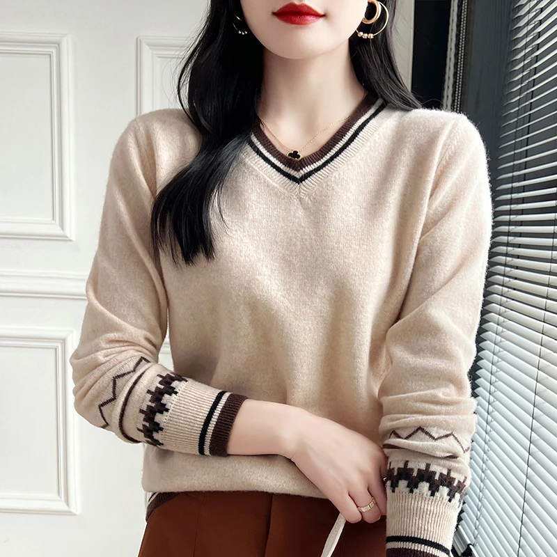 Autumn New 100% Pure Wool Sweater, Women\'s V-Neck Color Blocked Pullover Sweater, Fashionable Slimming, Knitted Base Stylish Top