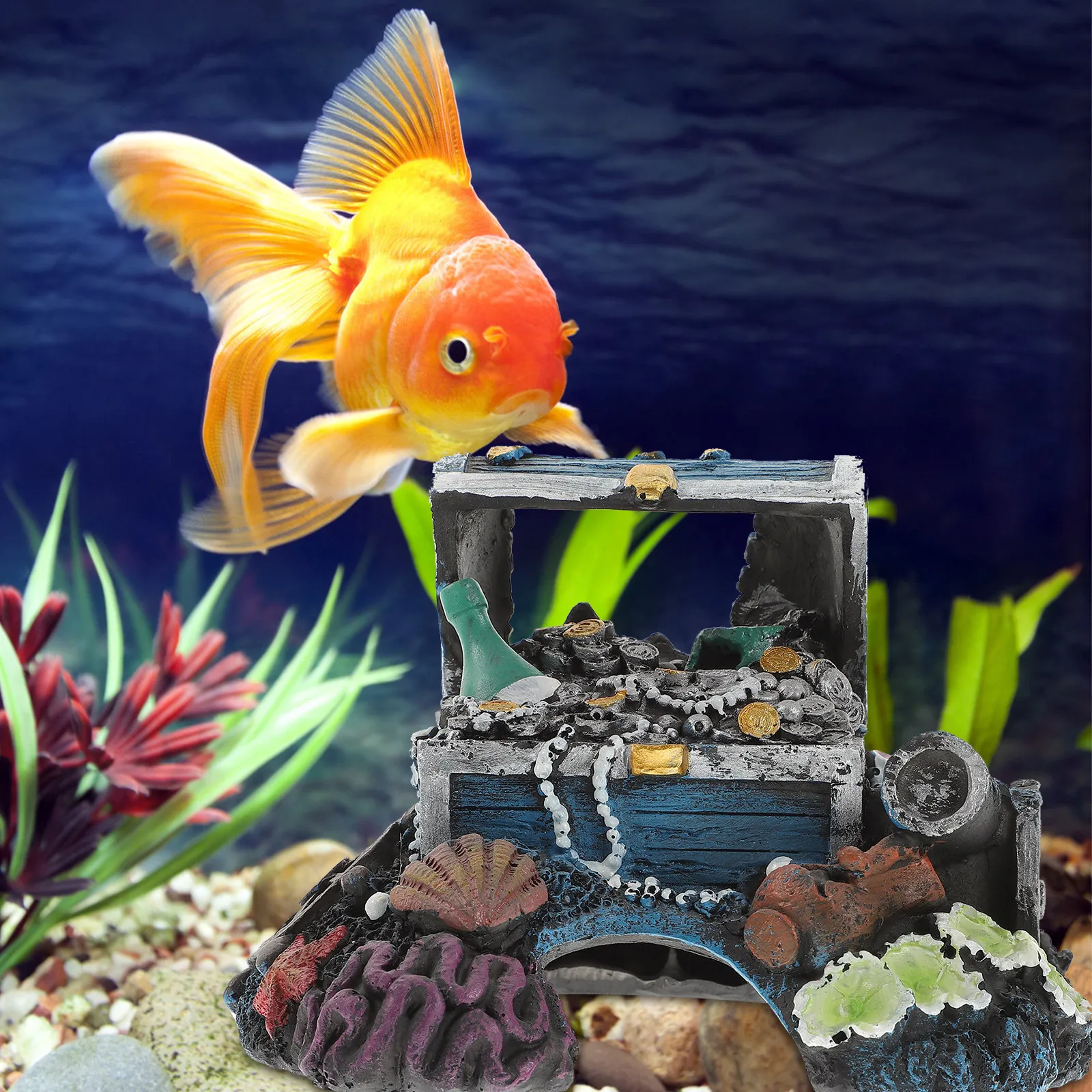 Professional Treasure Chest Aquarium Ornament Resin Fish Tank Decoration Fish Shelter Hiding Cave for Saltwater Freshwater