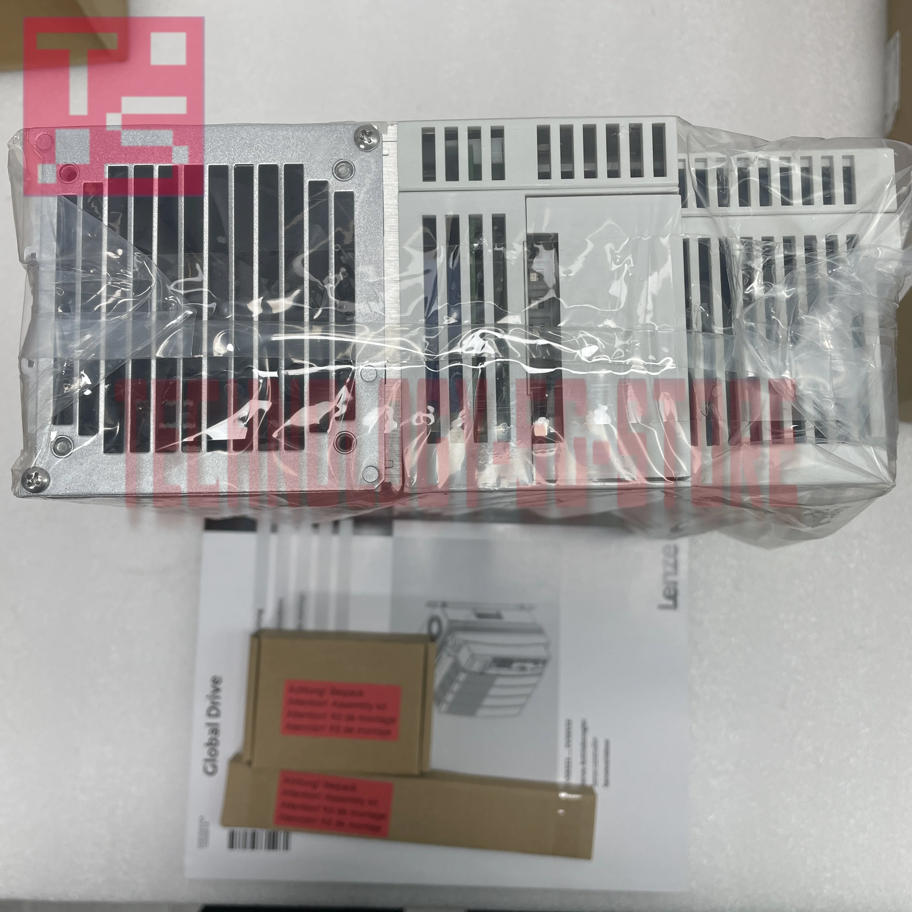 EVS9323-EPV004 جديد في الصندوق محرك سيرفو EVS9323-ESV004