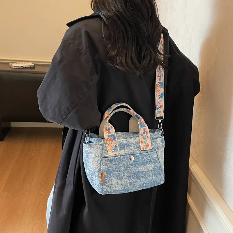 

Холщовая большая сумка 2025 года, оптовая продажа, модная студенческая сумка через плечо для школьных поездок