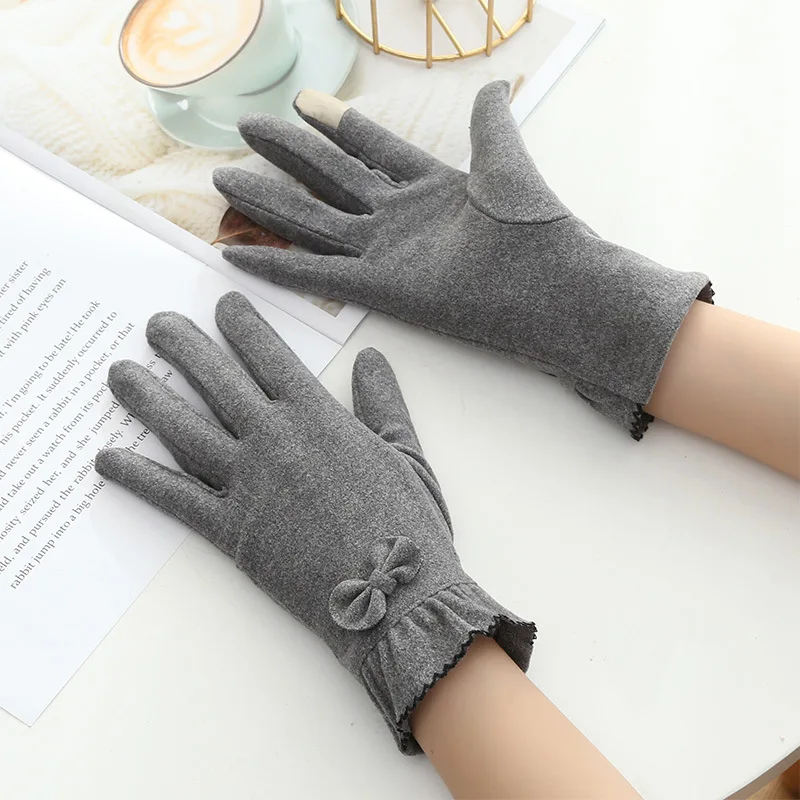 

Women Autumn Winter German Velvet Warm Touch Screen Driving Mitten Female Bow Pleated Skirt Wrist Sport Cycling Glove O80