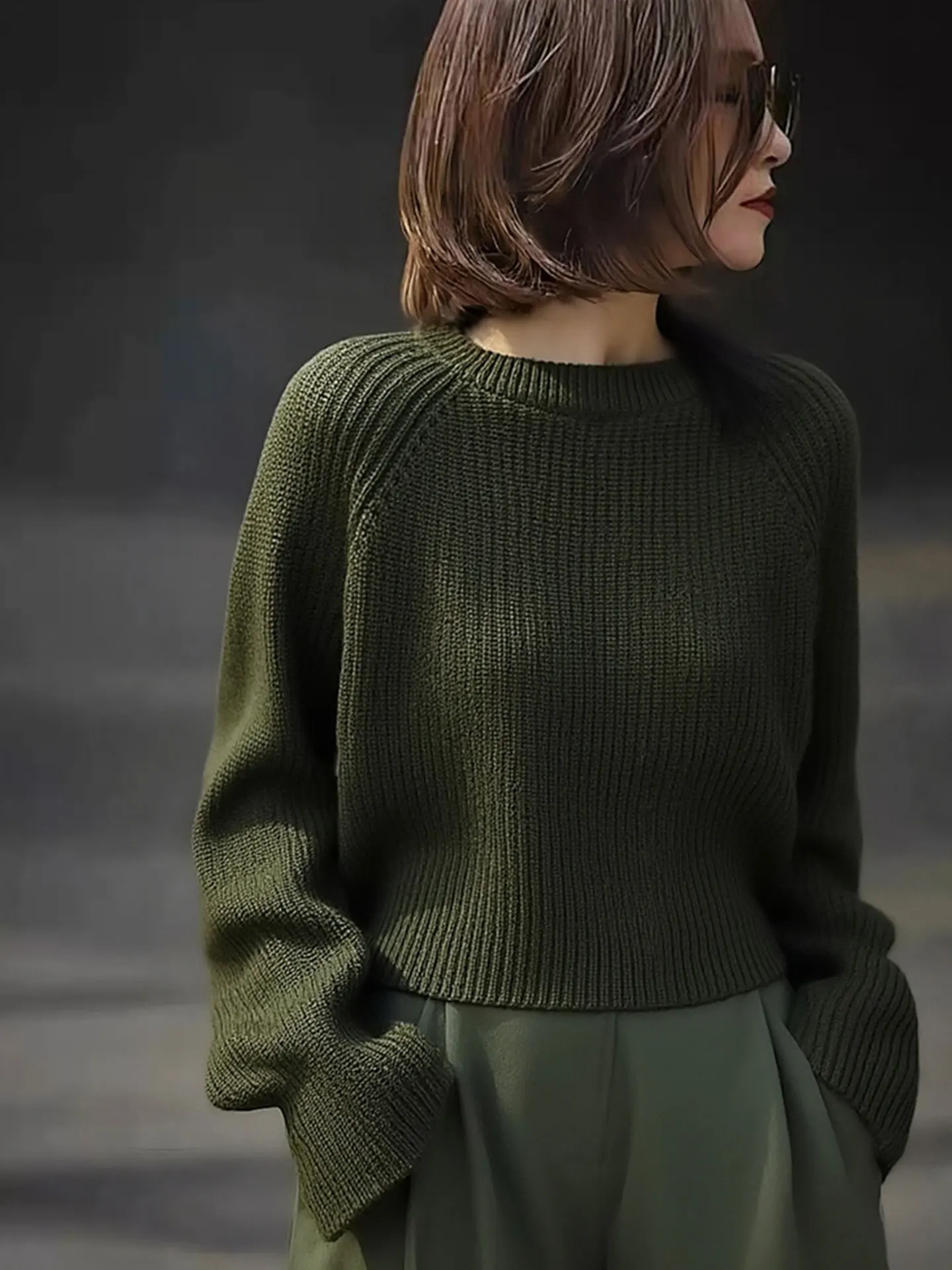 

Элегантный однотонный вязаный свитер с круглым вырезом и длинными рукавами, универсальный высококачественный зимний топ в корейском стиле, повседневный, комфортный крой