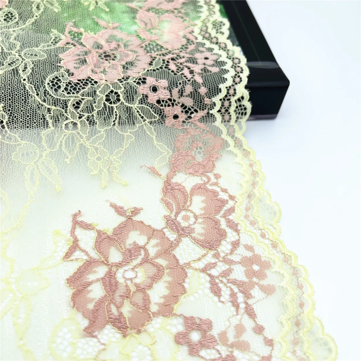 3y/lot Width 21cm 2-Tone Yellow Pink Elastic Stretch Lace Trim For Lingerie Sewing Craft DIY Apparel Fabric Lace Wedding Garment