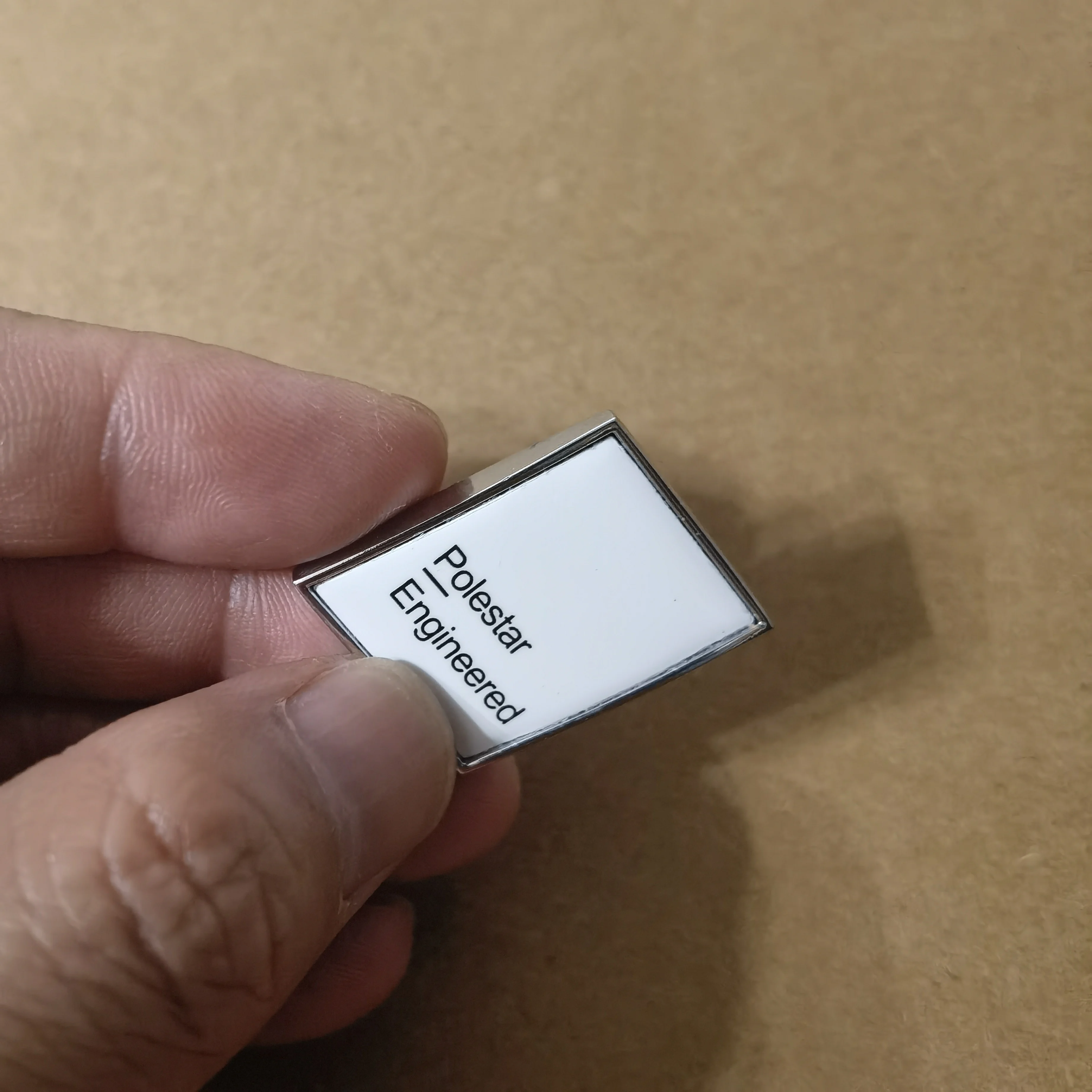 

1pc Car Rear Sticker Polestar Trunk Sticker White Polestar Engineered Badge Sticker For VOLVO S90 V90 XC90 S80 XC60 S60 V60 XC40