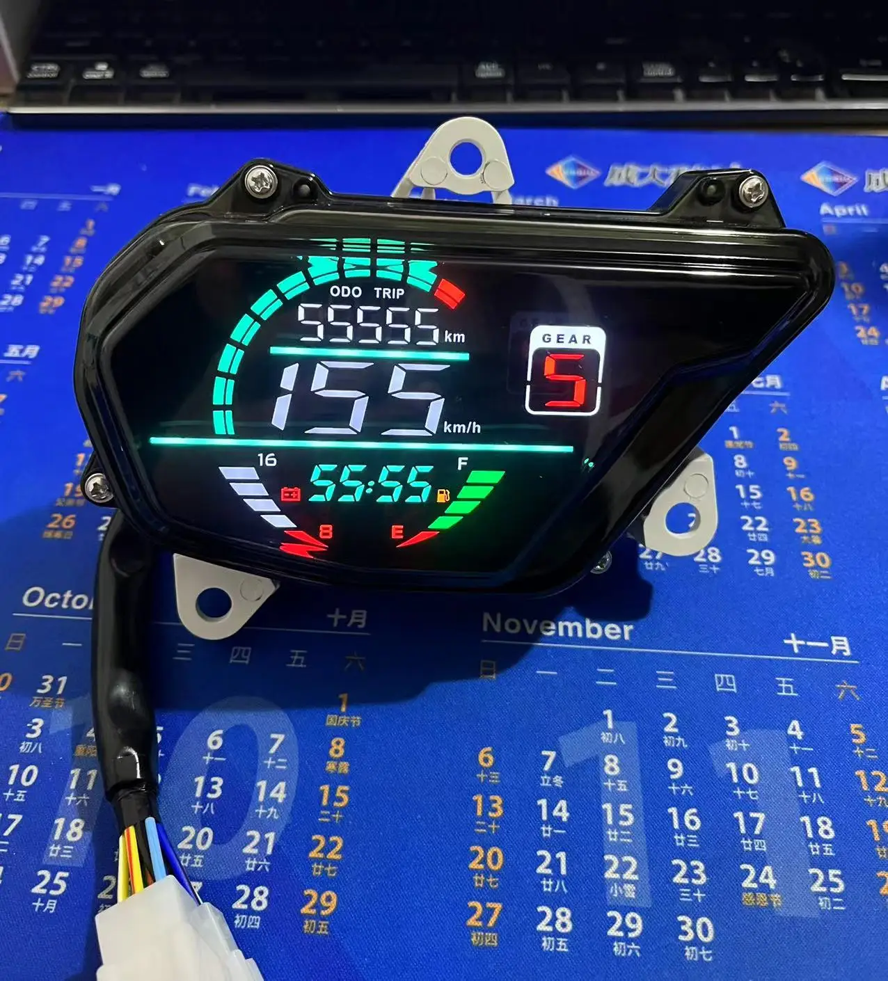 O que é o Painel Digital para Honda POP110i e como ele pode melhorar sua experiência de pilotagem?
