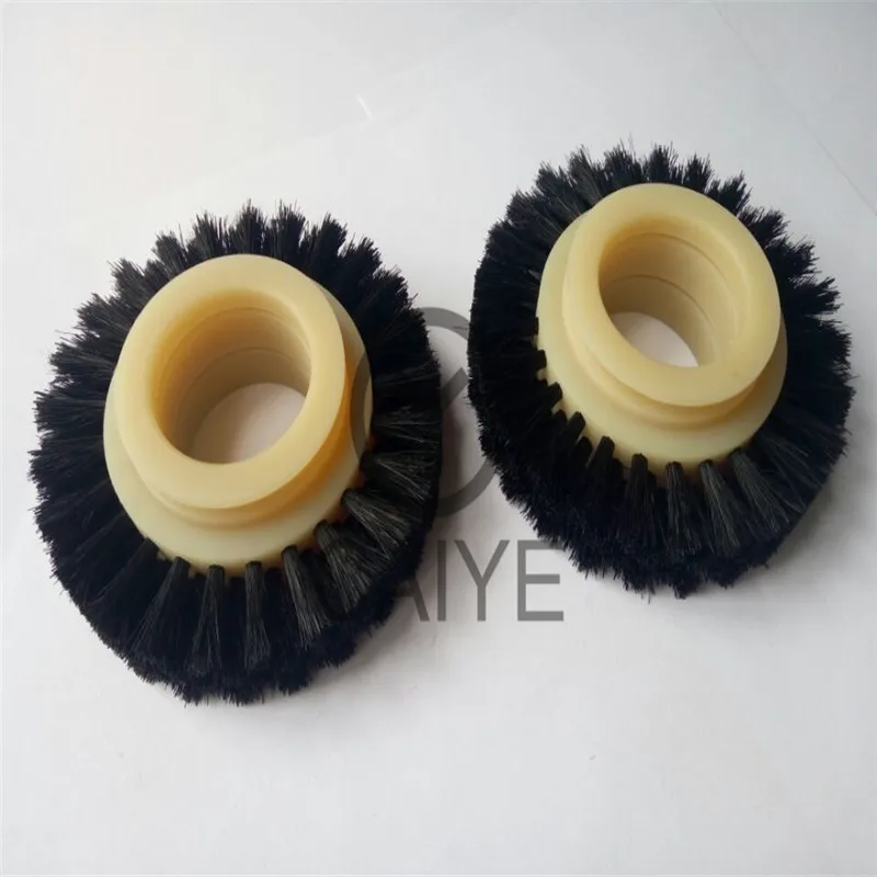 KBA105 Printing Machine Spare Parts Black Feeder Brush Wheel Size 85MM×32MM