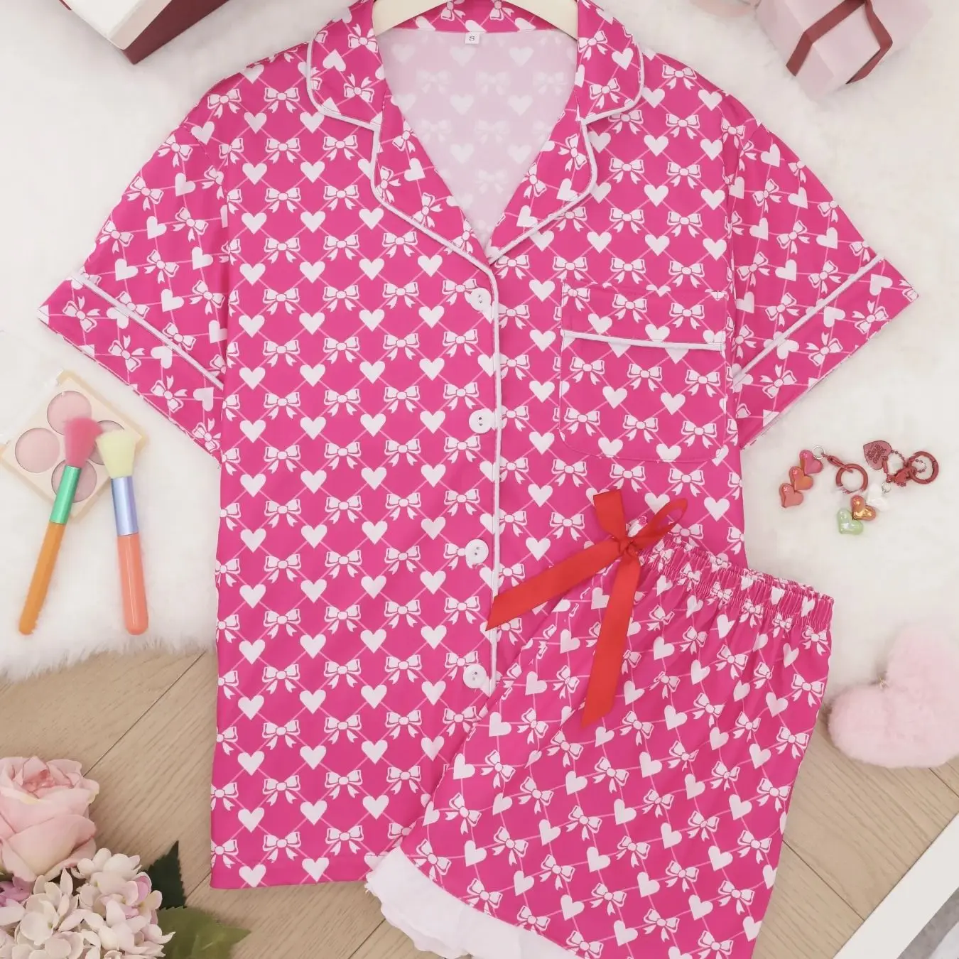 

Yuanqi Rose Red Base Love Element Pajama Women's Flip Collar Short Sleeve Shorts Casual and Comfortable Summer Home Set