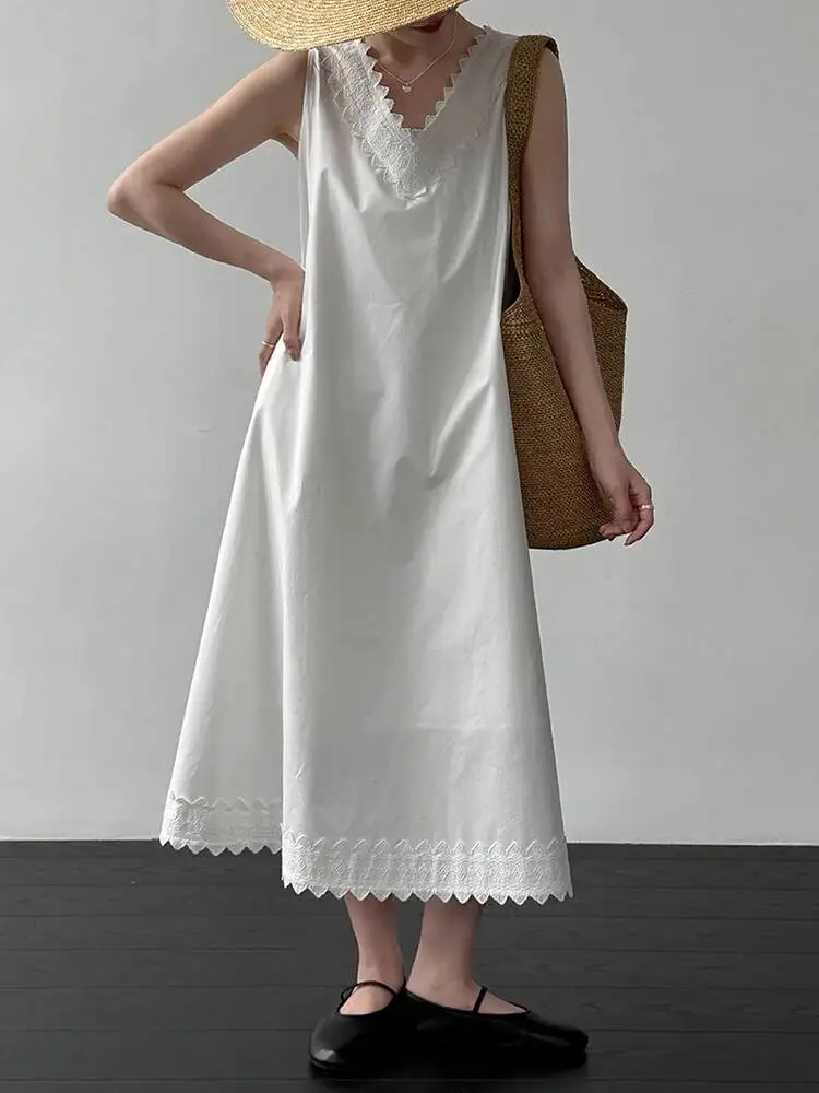 Women White Jacquard Embroidered Elegant Vest Dress New V-Neck Short Sleeve Fashion Tide Spring Summer