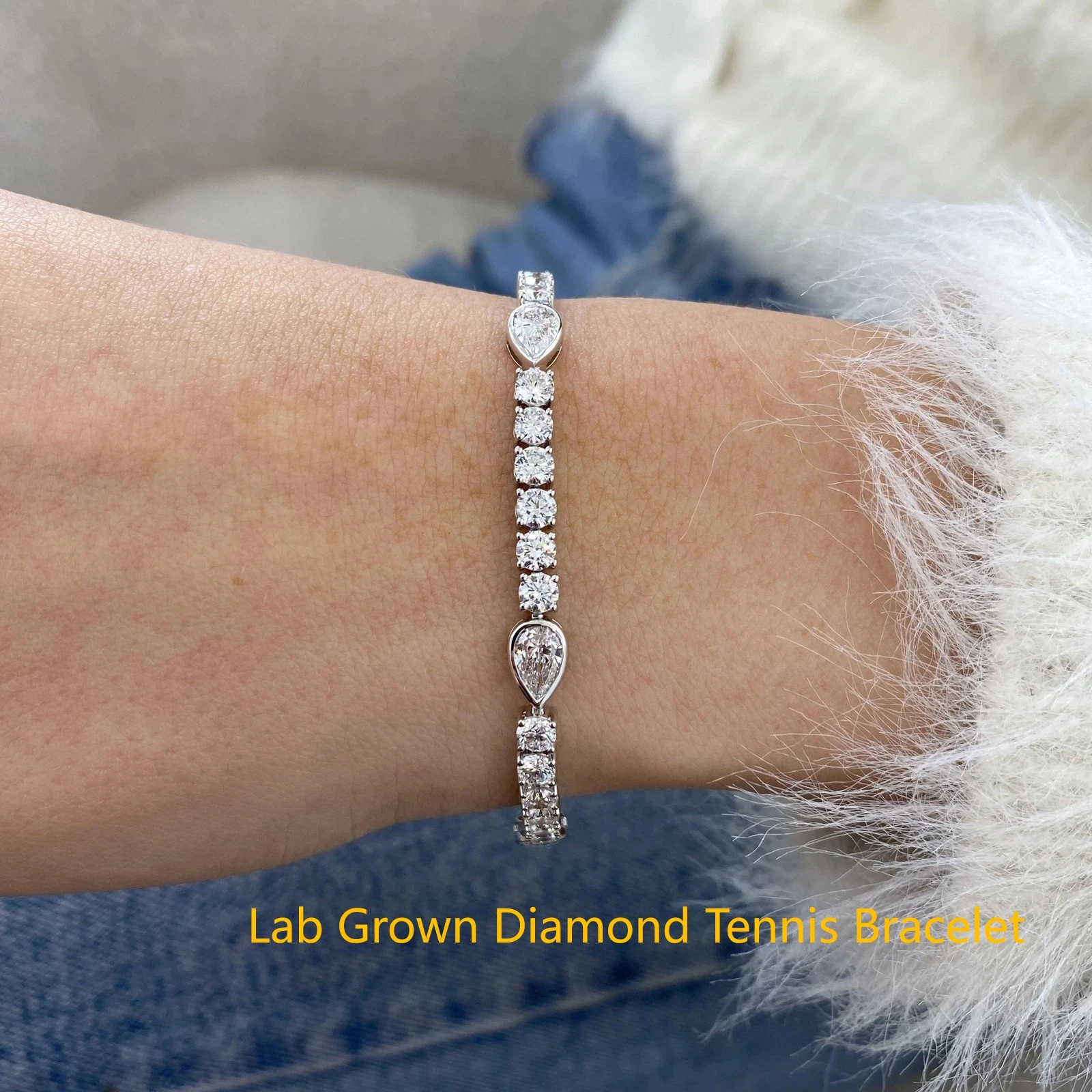 

Mix Shape Lab Grown Diamond CVD HPHT Tennis Bracelet Platinum 950 7.2CTW DEF VS-VVS Diamond Bracelet For Lady Fine Jewelry