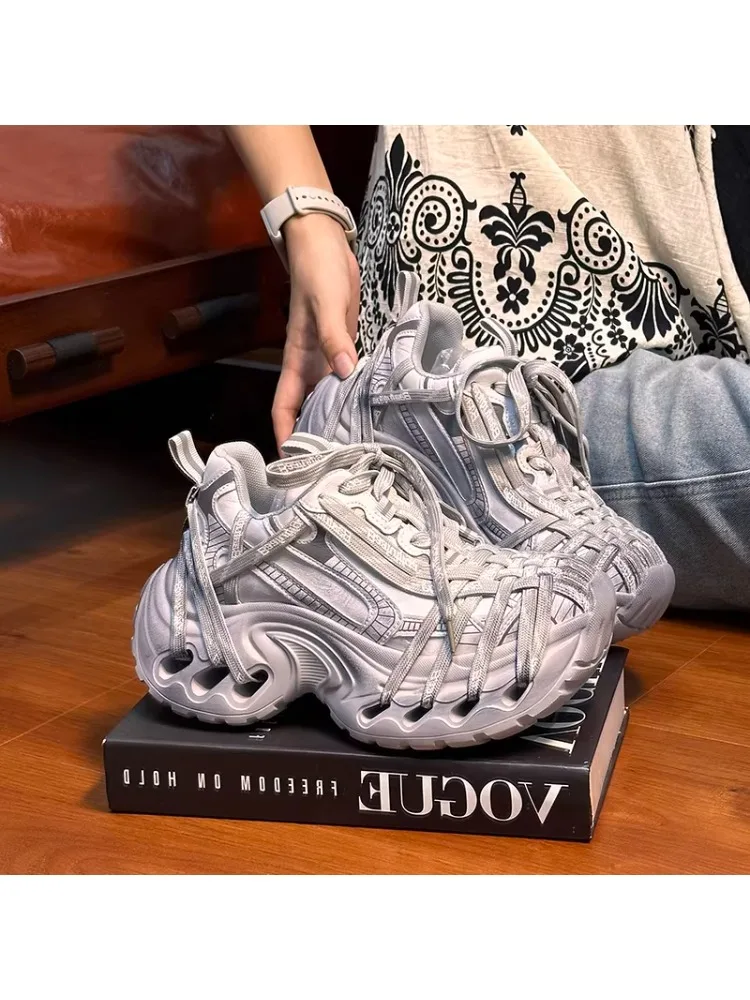 2026 Retro Lace-Up Distressed Platform Chunky Dad Sneakers for Women,Fashionable Versatile Height-Increasing Casual Sports Shoes image 4