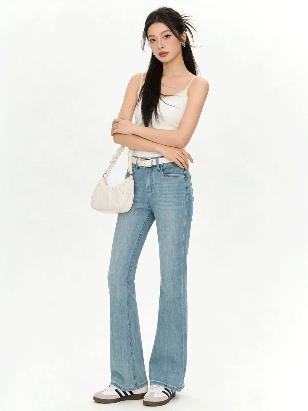 

Джинсы женские с высокой талией, рваные, слегка расклешенные, весенние, с эффектом похудения, с поясом, в стиле ретро, повседневные, джинсовые брюки-клеш