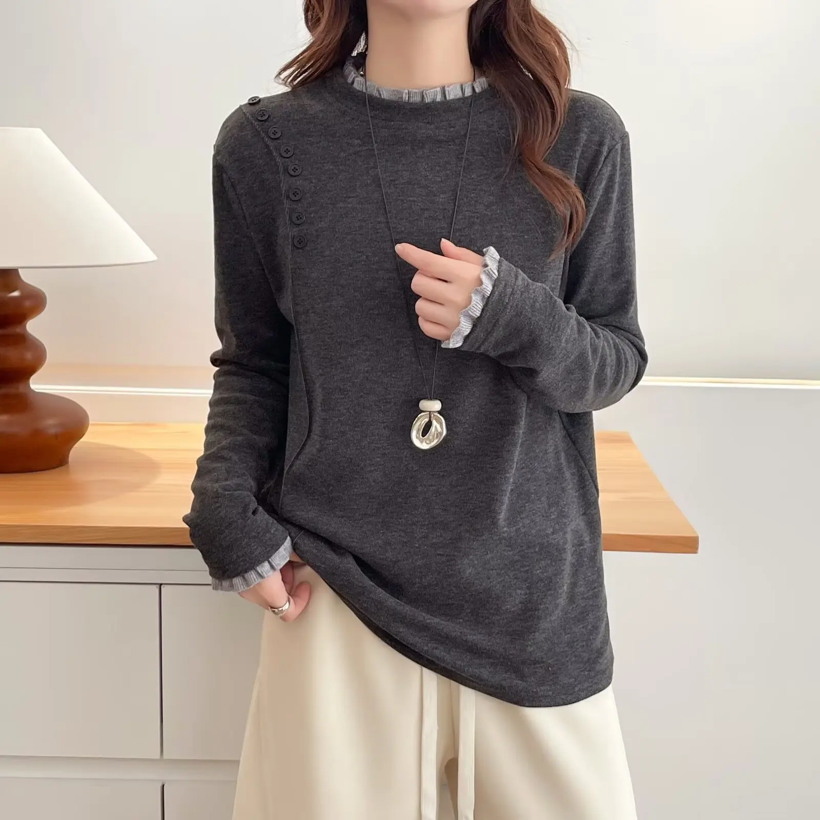 

XXXXL модная женская футболка больших размеров, новая осенне-зимняя флисовая теплая футболка блочного цвета с рюшами на воротнике и длинными рукавами, баскетботы 831