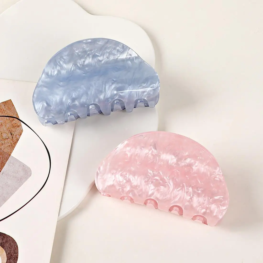 

Sweet Elegant Blue Hair Claw Acrylic Claw Clips Headwear Gift Crab Hair Clips For Women Barrettes Shark Clip Hair Accessories