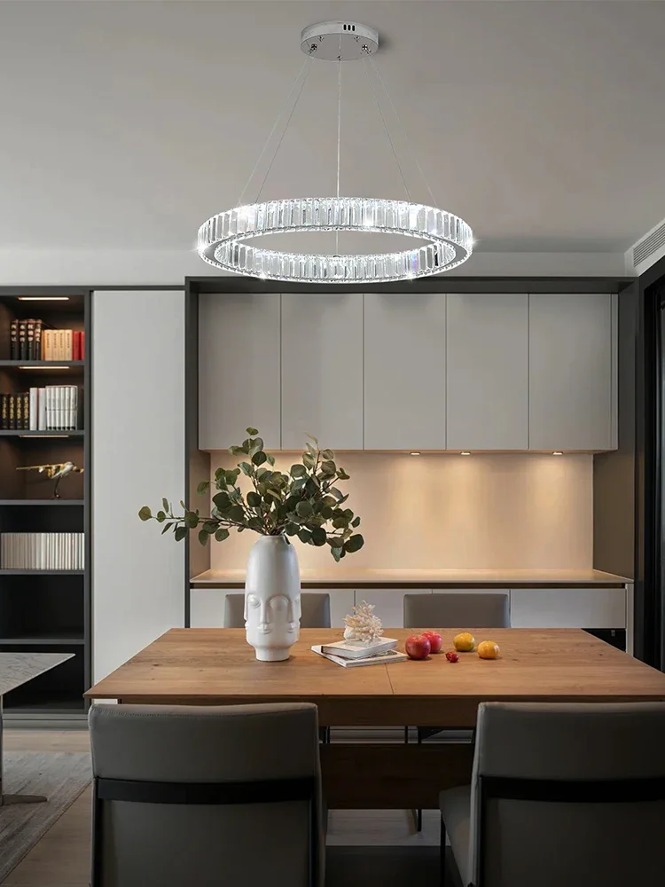 リビングルーム用のクリエイティブなペンダントライト、シンプルなモダンな照明器具、高級クリスタル、デュプレックスビルディング、インターネットセレブ