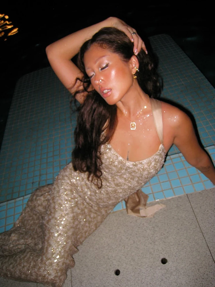 Vestido de lentejuelas con espalda descubierta y Cruz de gato extraño para mujer, vestido elegante de Año Nuevo con vendas de cuello bajo, sin mangas, Sexy, elegante, para fiesta de cumpleaños y Club