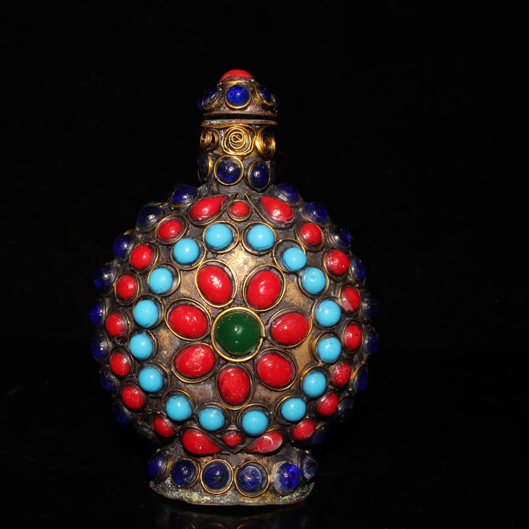 

Antique Brass Inlaid Gem Snuff Bottle Decoration