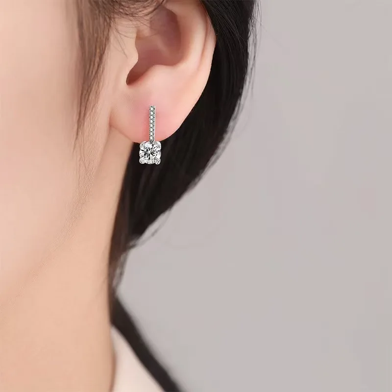 Cross-border new arrival 925 sterling silver stud earrings ultra-sparkling eight hearts and eight arrows cubic zirconia four-pro