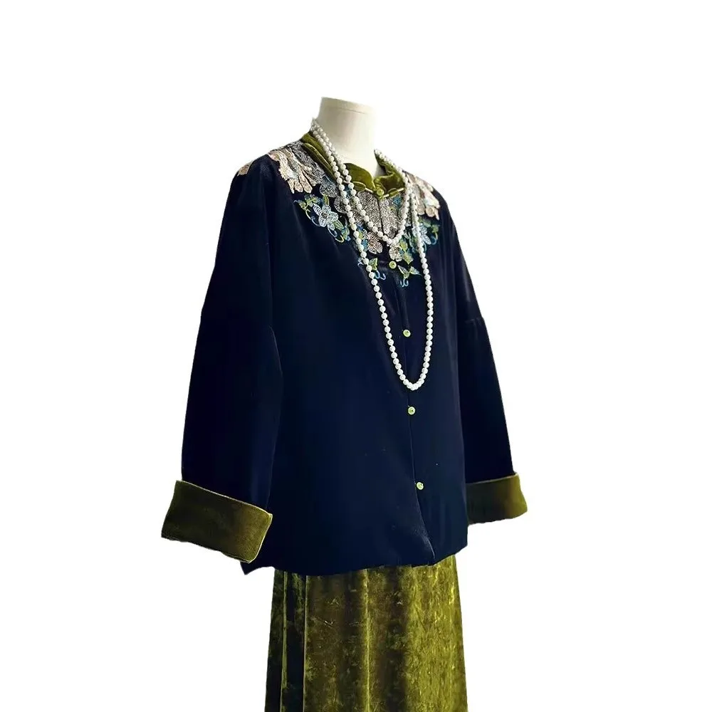 UMI MAO nueva chaqueta ligera de estilo chino para mujer, Top de terciopelo con bordado pesado, abrigo acolchado de algodón cálido para otoño e invierno, elegante