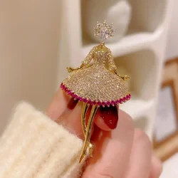 Fashion Exquisite Brooch Shiny Rhinestone Dancer Girl Brooch Pin Ballet Girl Brooch Dress Accessory