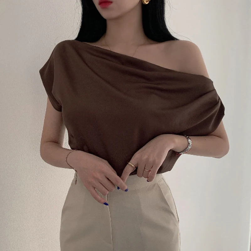 Temperament Off Shoulder Design Versatile Short Sleeve Pile Up Collar Shirt Slash Crop Top Blusas Mujer De Moda 2024 Slim Shirts