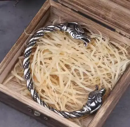 Special Link Bracelet, Unique Design for Customization