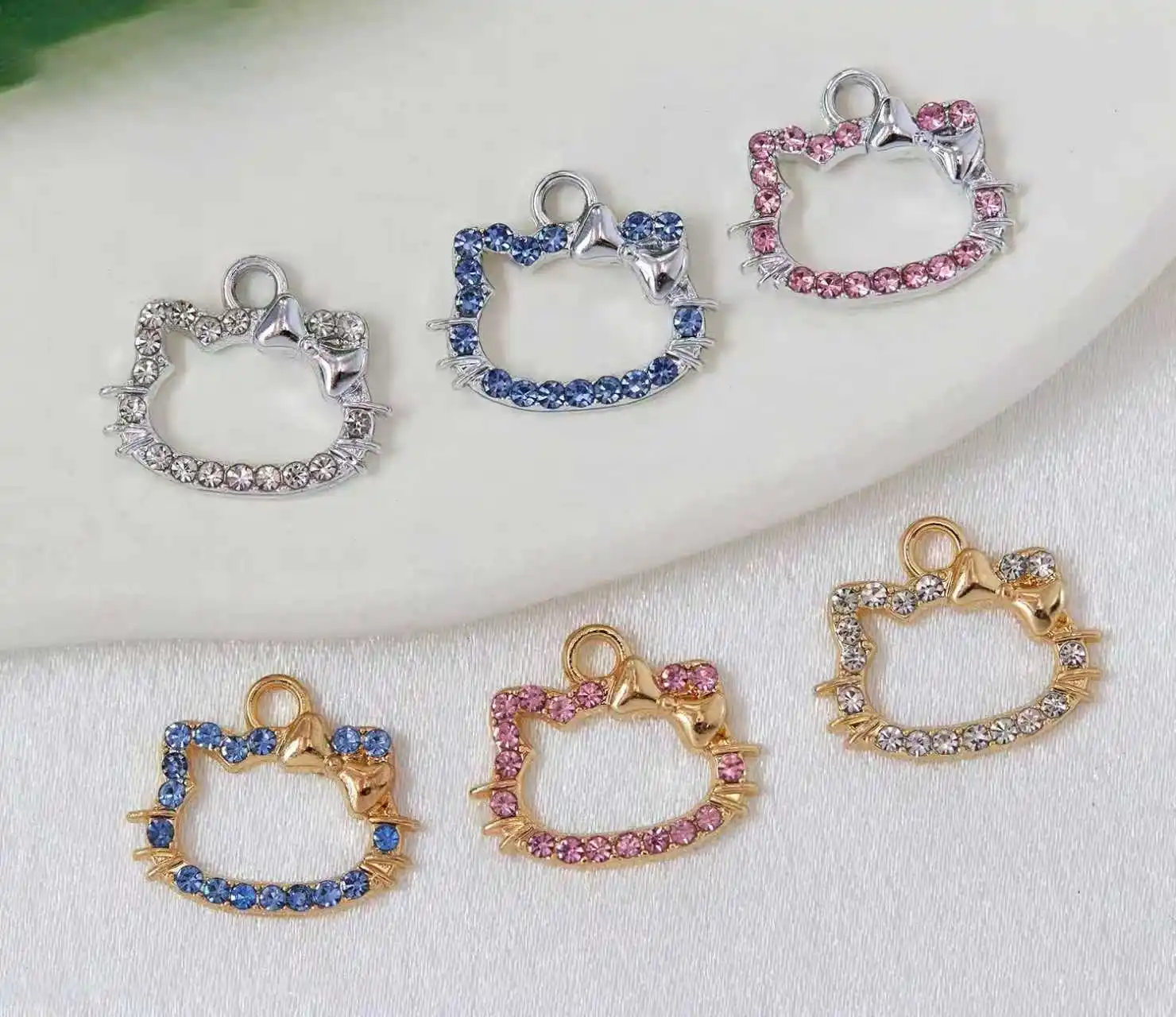 12 قطعة من دلايات هالو كيتي للأقراط والأساور والمعلقات والقلائد وعلامات الغرز والحرف اليدوية وسحر الحيوانات لصنع المجوهرات #5