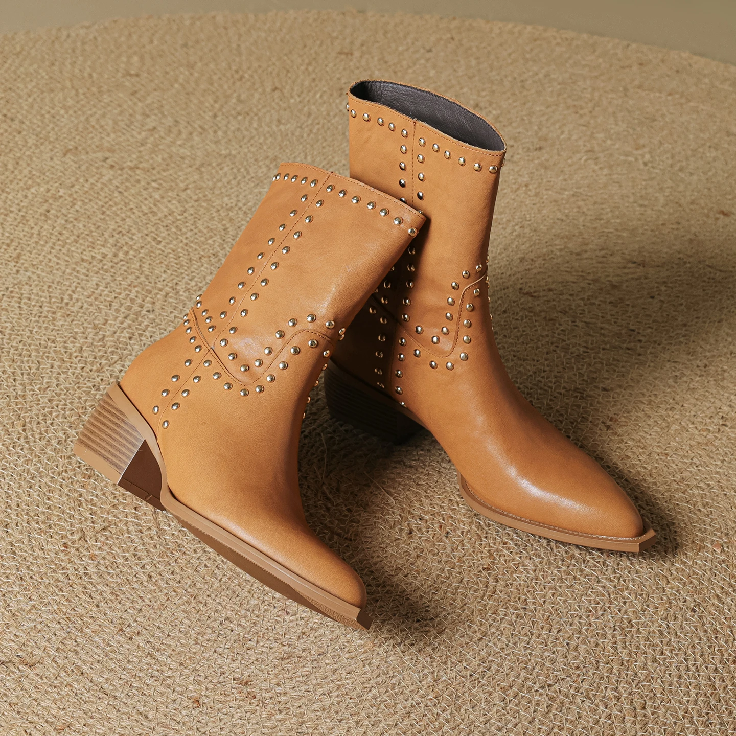 

Women’s Genuine Leather Studded Ankle Boots Pointed Toe Mid Chunky Heel Pull-On Fashion Boots