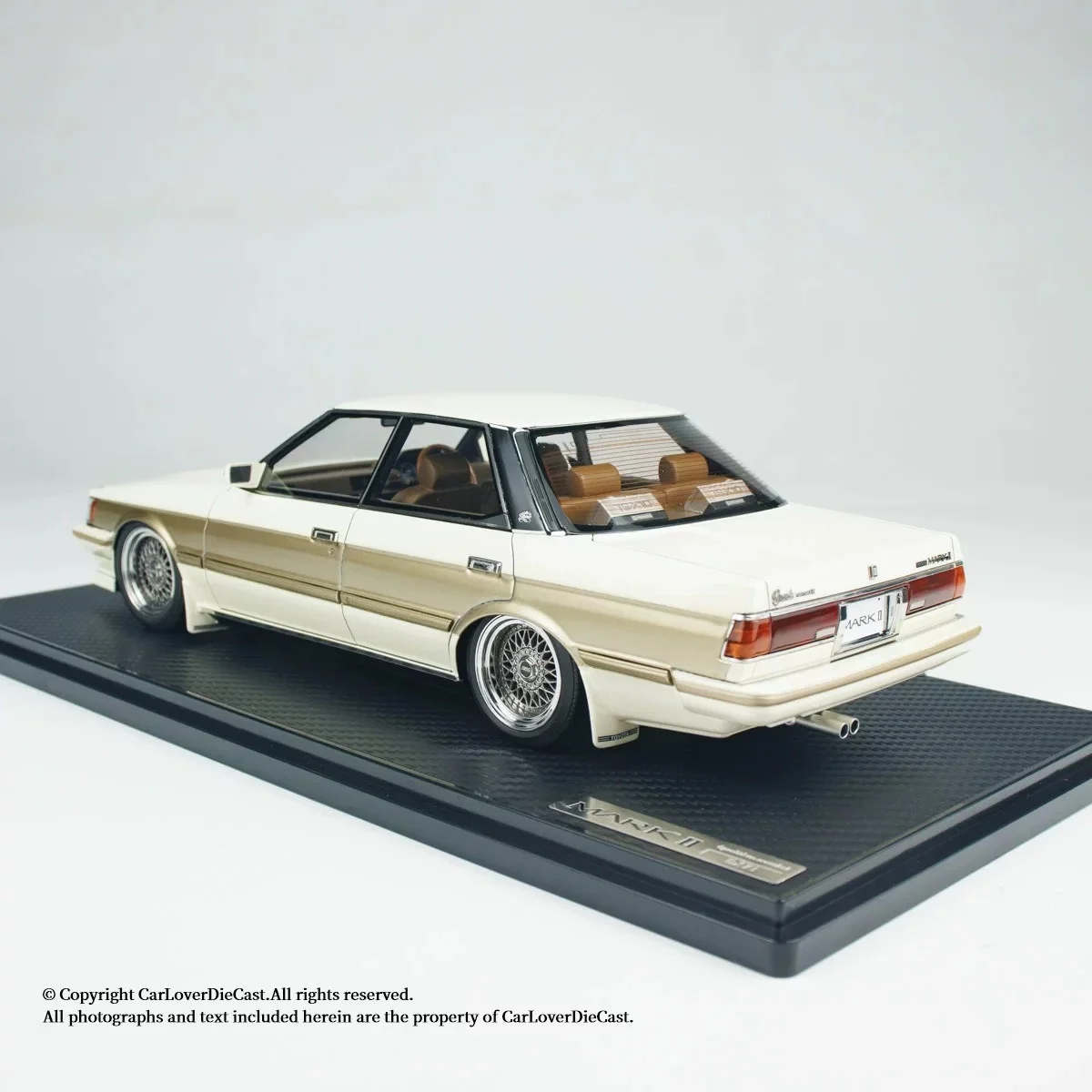IG 1:18 Scale Toyota Mark II Grande (GX71) Resin Car Model