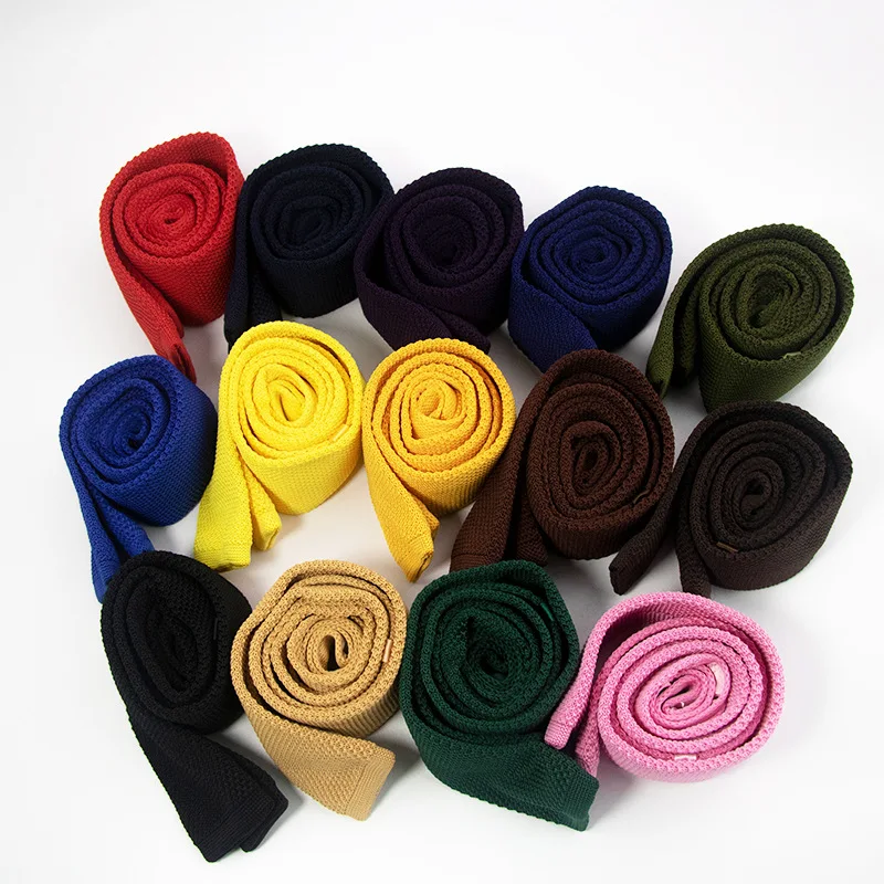 Popular flat neckties in Japan and South Korea, solid colored men's knitted neckties, casual performances, photos, wedding ties