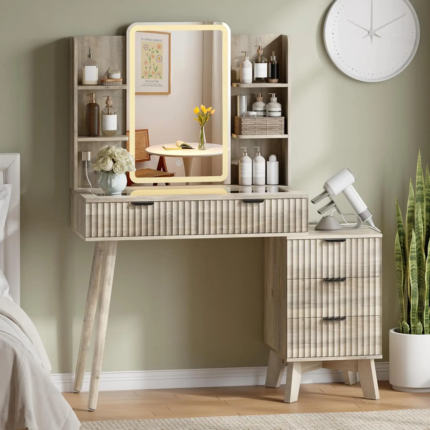Fluted Vanity Desk with Mirror & Lights, 42