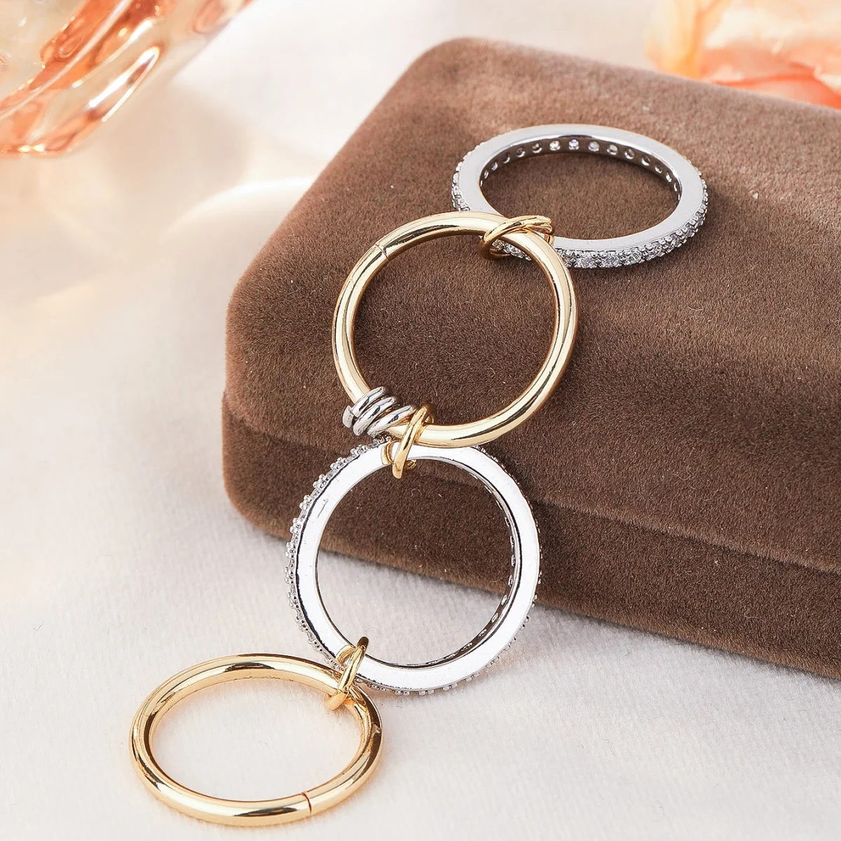 A Four-Ring Two-Color Zircon Copper Ring, A Great Stacking Ring, exquisite and high‑end text, A Great Gift For Fashionable Women