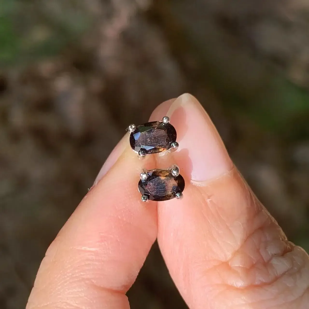 Pendientes de tuerca de cristal de cuarzo ahumado Natural para mujer, piedra de Plata de Ley 925, regalo Vintage, prevención de alergias, joyería