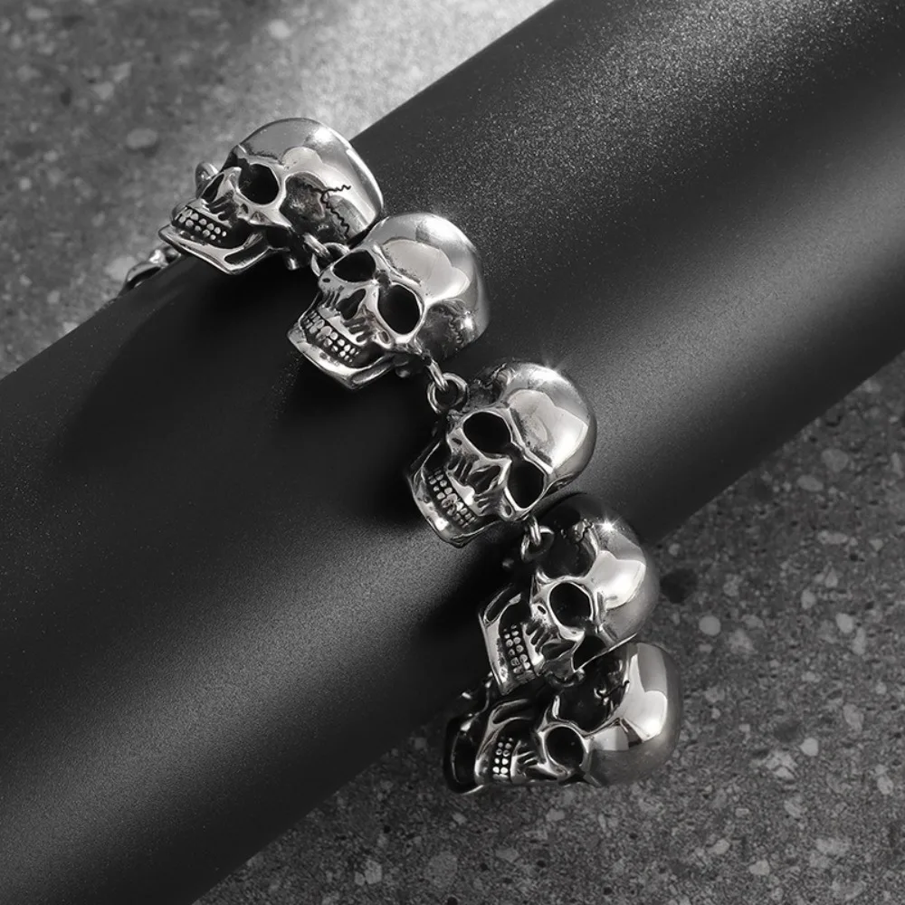 Fashion Retro Gothic Hell Demon Ghost Head Bracelet Alloy Silver Skull Beaded Bracelet Halloween Gift