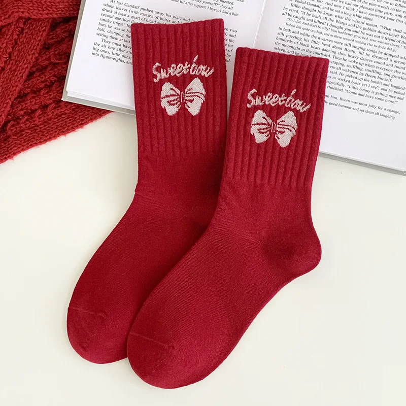 زوج 1/5 من الجوارب النسائية المصنوعة من القطن الخالص اللطيفة ذات القوس المتوسط وخطوط تحجب الألوان وقابلة للتنفس وبسيطة ومريحة