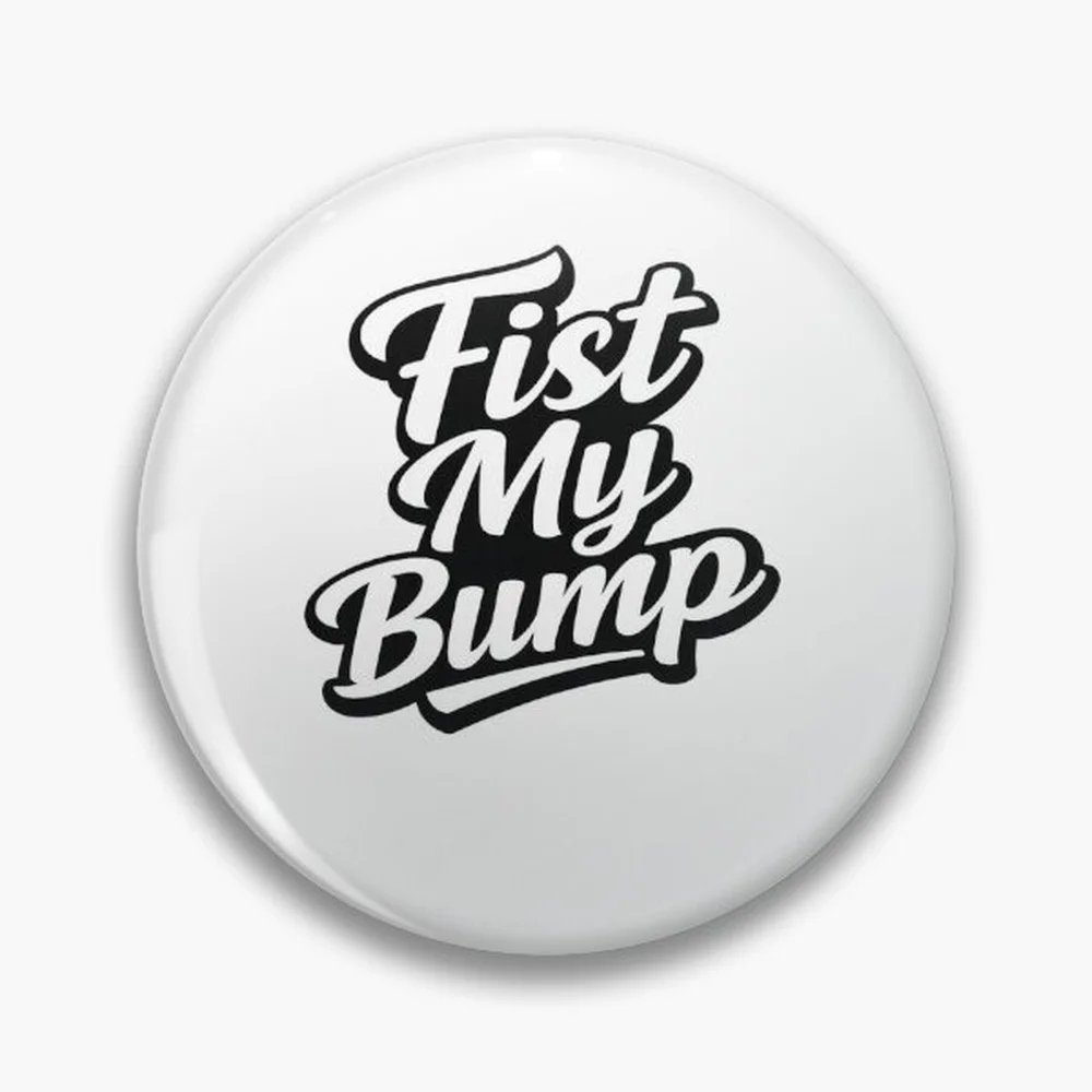 FIST MY BUMP Pin Holographic Star Heart Pin Brooches Laminated Button Fashion Accessory