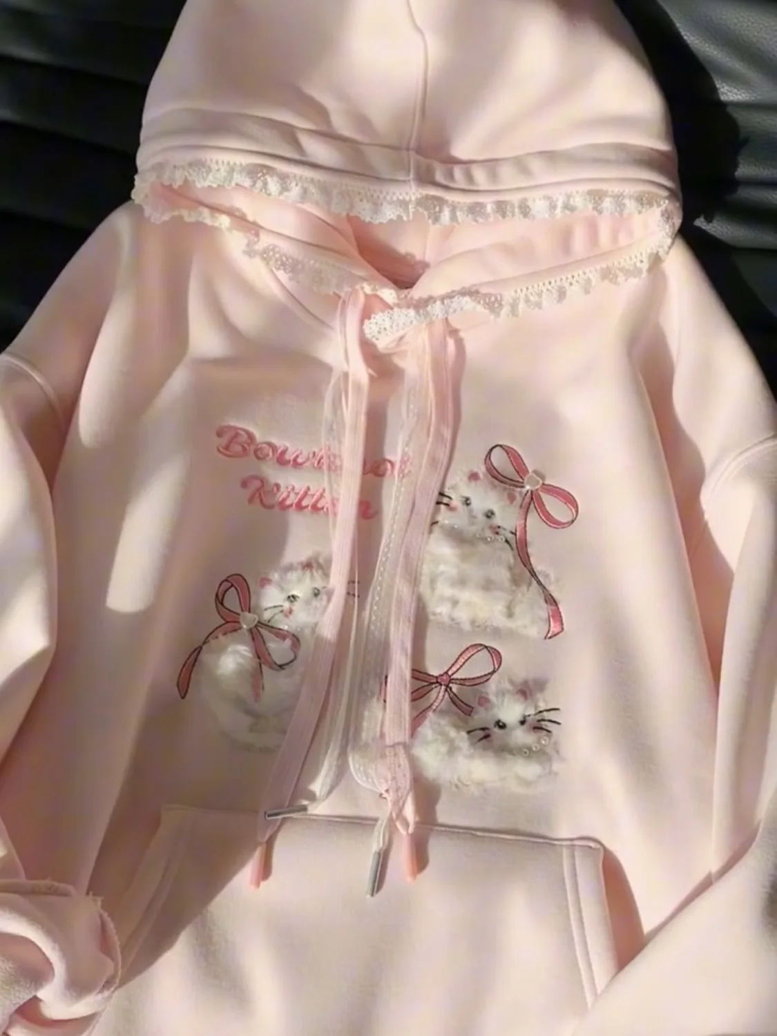 

Милая женская толстовка с кружевной отделкой и вышивкой, свободного кроя, осенне-зимняя, повседневная, универсальная, стройнящая, в корейском стиле, с длинными рукавами