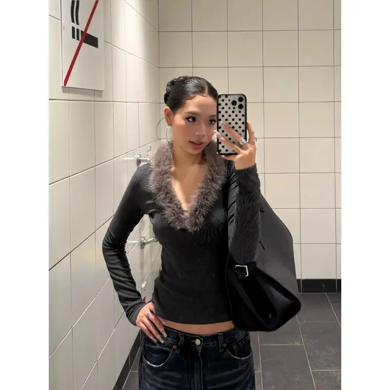 

Pure Lust Style Furry Splicing V-neck Long-sleeved T-shirt for Women Autumn New Slim Design Versatile Bottoming Shirt Top