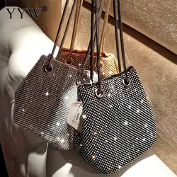 INS Mini borsa tote da donna con coulisse con strass Borsa classica da donna con diamanti con paillettes scintillanti Borsa a tracolla morbida da donna in metallo