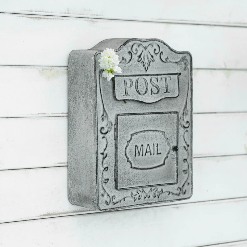 

Wrought iron retro old mailbox creative home suggestion box ornament storage garden jewelry gardening pendant