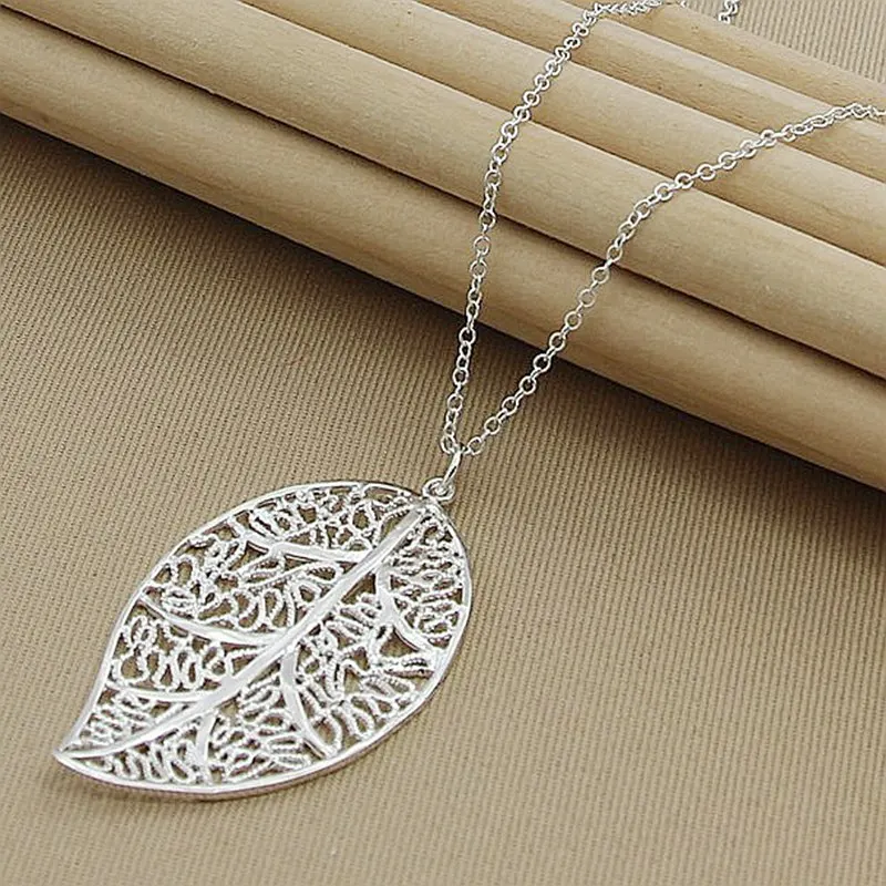 

925 Sterling Silver Exquisite Hollow Leaf Pendant Necklace For Women Fashion Wedding Engagement Party Charm Jewelry Gifts