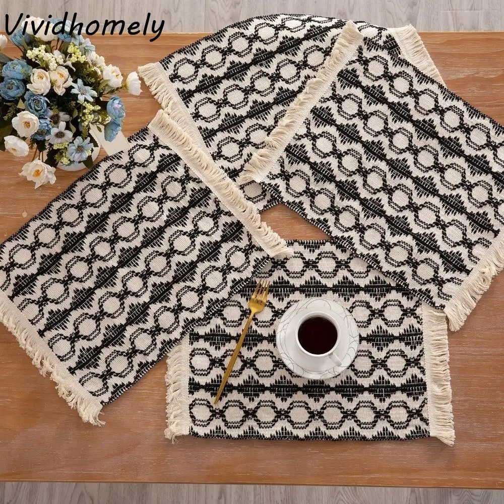 

2pcs Modern Linen-cotton Placemats Handmade Tassel Double Color Splicing Heat Insulation Mat Farmhouse Tableware Mat