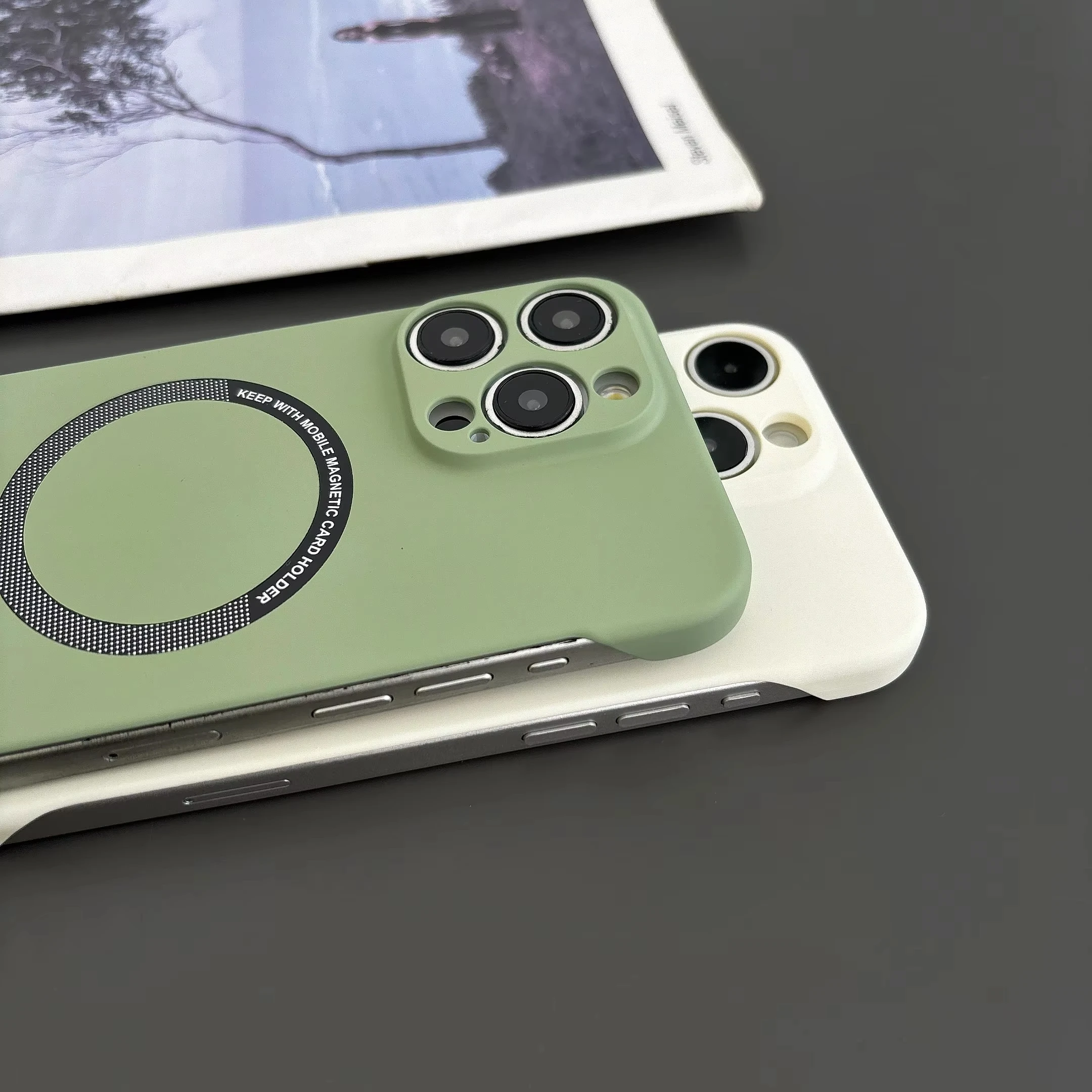 iPhone 16 Pro Max 11 12 13 14 15 Pro Max Plus 솔리드 컬러 마그네틱 무선 Charing Matte Hard Cover 용 Frameless Mag 안전 케이스