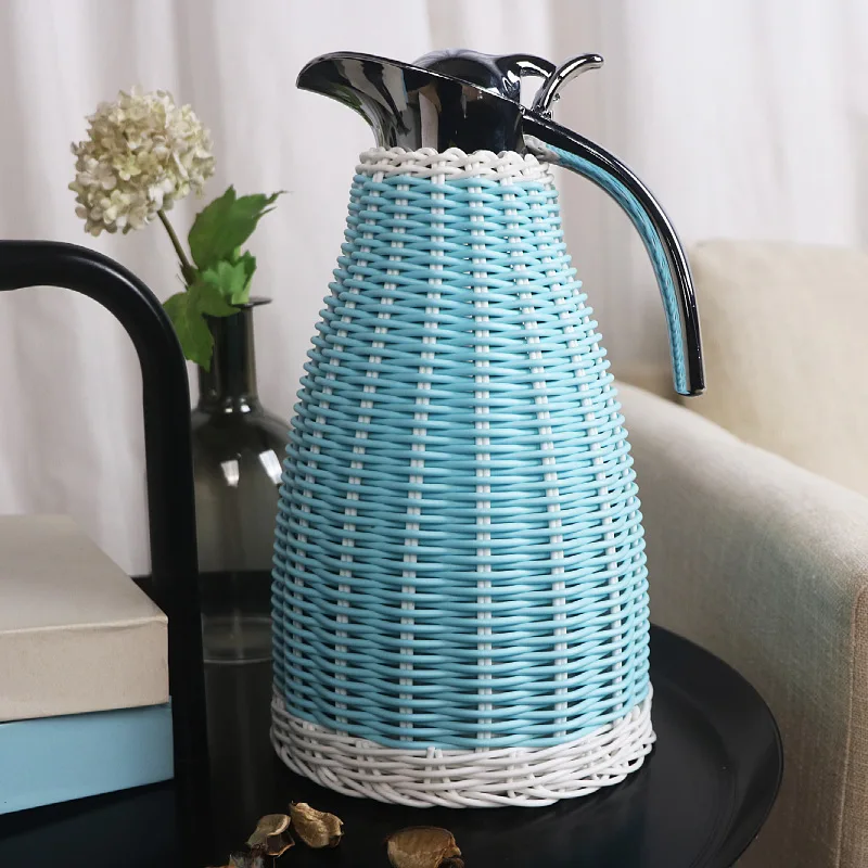 Rattan Woven 304 Stainless Steel Vacuum Insulated Kettle Thermos Handmade Woven European Style Coffee Pot Hot Water Bottle view 5