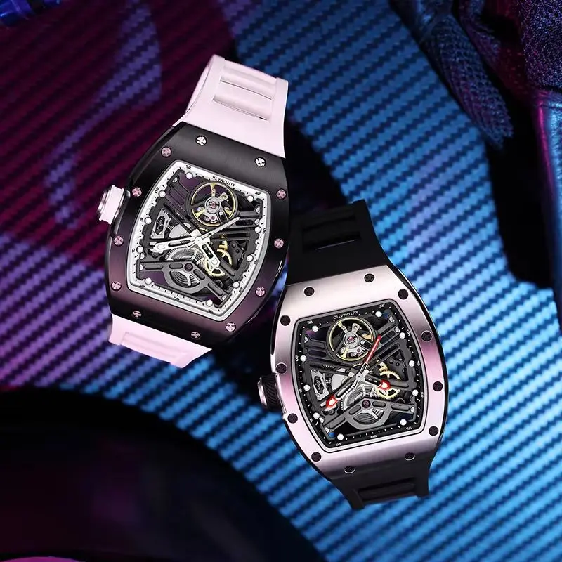 Creator Thanks Carbon Fiber Mechanic Watch - Collector's Choice Bullfighting Cyber Style Diver Feature Crystal Dial Fashion Wear