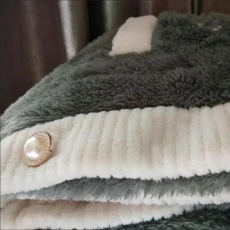 2023 New Autumn Winter Housewear Flannel Suit Coral Velvet Loungewear Warm and Comfortable Pajamas Women V-neck Sleepwear